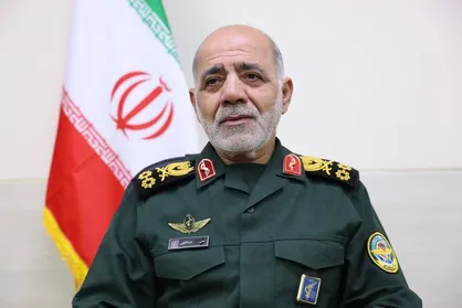 فرمانده قرارگاه خاتم&zwnj;الانبیا: ترامپ منتظر شگفتانه&zwnj;های ایران باشد
