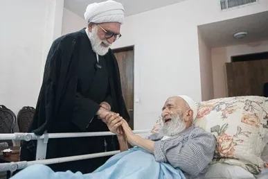 عیادت آیت الله مروی از حجت‌الاسلام راشد یزدی