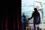 نمایش رسم براین است