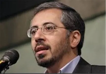 باقری لنکرانی: ۳۰ هزار پزشک عمومی  در چرخه نظام سلامت حاضر نیستند / کم و زیاد شدن ظرفیت پزشکی بدون حل مسائل اصلی&zwnj; بی&zwnj;فایده است