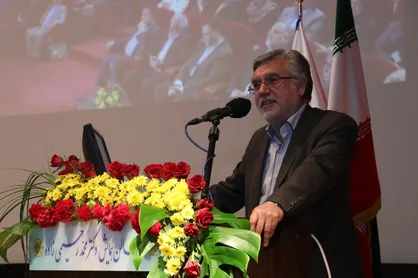 &zwnj;می&zwnj;توانیم ۲۰ درصد از ظرفیت خود را به جذب دانشجویان خارجی اختصاص دهیم