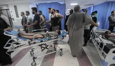 ده‌ها پزشک و بیمار توسط نظامیان صهیونیست محاصره شده‌اند