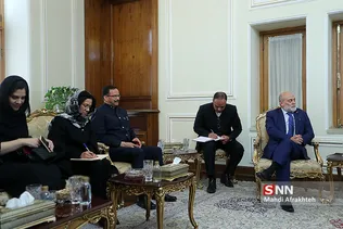 دیدار ظریف با معاون آسیای وزات خارجه ونزوئلا 