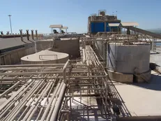 تاکید کارشناسان زیست محیطی بر آلاینده بودن کارخانه کاوه سودا / اعلام جرم علیه مدیریت کارخانه