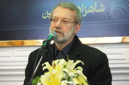 تضعیف ریشه&zwnj;های انقلاب خیانت است/ تروریسم در منطقه پایان نیافته است