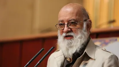 چمران: عجله&zwnj;ای برای نامگذاری معابر و مکان&zwnj;های شهری به نام شهدای جنگ رمضان نداریم/ برنامه&zwnj;های شهرداری برای بازسازی مناطق آسیب دیده جنگی دقیق و با جزئیات است + فیلم