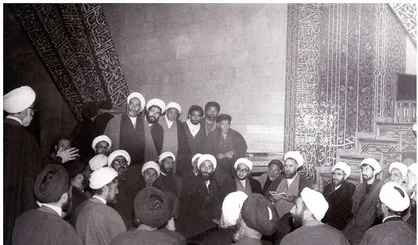 چرا روحانیون انقلابی سال ۵۷ در دانشگاه تهران تحصن کردند؟