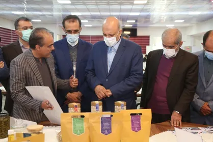 رونمایی از ۱۲ محصول جدید دانش بنیان تولید شده در دانشگاه تبریز