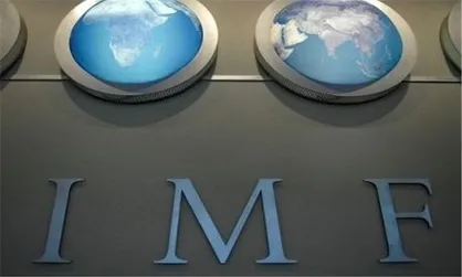 پیش بینی IMF از ۱۲ شاخص اقتصاد ایران در سال جاری/ شکست تلاش آمریکا برای توقف صادرات نفت ایران