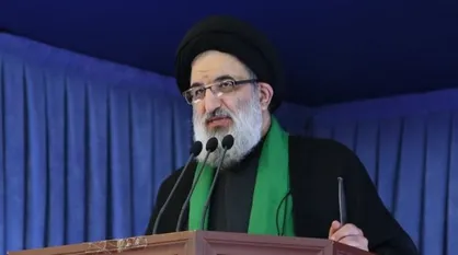 جمعی از اساتید دانشگاه&zwnj;های البرز از مواضع انقلابی امام جمعه کرج حمایت کردند