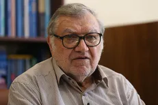 مشکلات فرهنگی دانشگاه‌ها مورد غفلت ماست/ حامیان من را در گروه فلسفه‌ علم شریف تهدید کرده‌اند/ «اخلاق» در دانشگاه شریف تبخیر شده