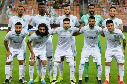 مدافع ملی پوش الاهلی بازی با استقلال را از دست داد