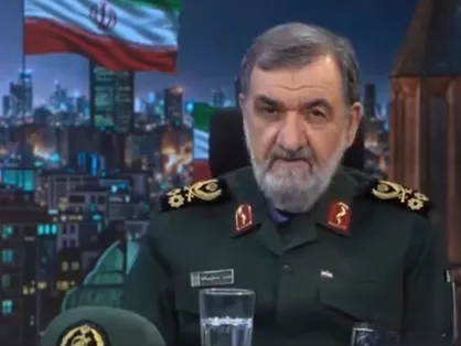 از شما ملت بزرگوار که از فرزندان و رزمندگان خودتان حمایت کردید تشکر میکنم