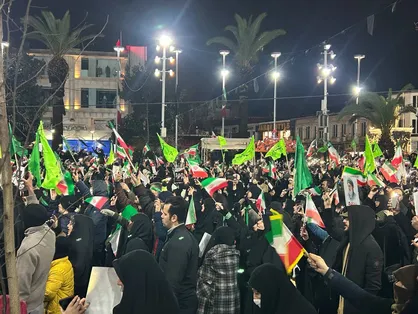 مردم رشت بار دیگر وفاداری و تعهد خود را اثبات کردند/تجدید بیعت تاریخی با رهبر سوم انقلاب اسلامی در میدان شهدای ذهاب رشت+فیلم