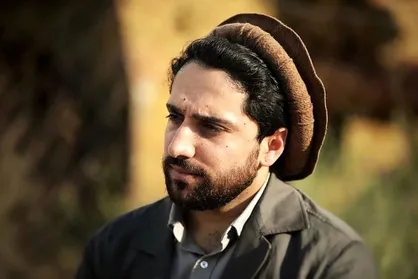احمد مسعود: فکر می&zwnj;کنم زیباتر از این توصیف برای رهبر شهید پیدا نمی&zwnj;کنم؛ این&zwnj;که بهشتی زندگی کردند و بهشتی شدند