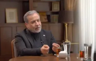 ما در برابر خواسته غیرمعقول آمریکا مبنی بر غنی‌سازی صفر مقاومت کردیم/ طرف مقابل وقتی دید از طریق مذاکره به خواسته‌اش نمی‌رسد سراغ جنگ رفت؛ اینکه بگوییم مذاکره منجر به جنگ شد درست نیست
