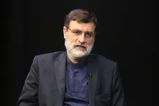 تمام اختیارات دولت به استاندار واگذار می‌شود / اگر دوسوم مردم استانی از یک مسئول شکایت کنند، او را عزل می‌کنیم + فیلم