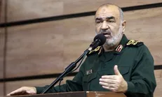 سرلشکر سلامی: ما برای فریب خوردگان خیابانی مثل نجات غریق عمل کردیم / فتنه اخیر اصلا غبارآلود نبود