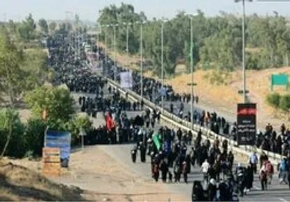 نارضایتی برخی از زائران اربعین از نبود هیچ گونه امکاناتی در آنسوی مرزها و مجبور شدن برای بازگشت به خاک کشورمان