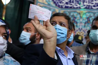 شرکت عبدالناصر همتی در انتخابات ۱۴۰۰