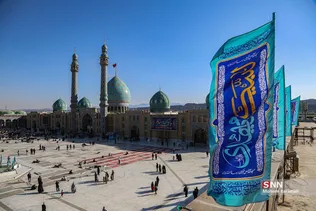مسجد جمکران در شب نیمه شعبان 