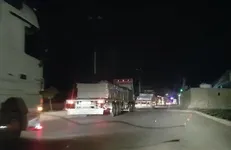 ارسال ۲۰۰ کامیون سلاح آمریکایی به شرق سوریه