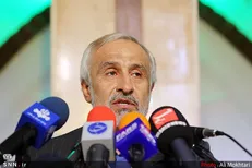درخواست انجمن اسلامی دانشجویان مستقل دانشگاه علامه از نادران / در طرح آزادسازی واردات خودرو‌های خارجی تجدیدنظر کنید