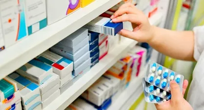 گرانفروشی و تخلفات داروخانه&zwnj;ها را از چه طریقی پیگیری کنیم؟