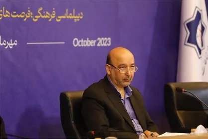 حفظ و تقویت هویت ملی محوری&zwnj;ترین سیاست در حوزه ایرانیان خارج از کشور است