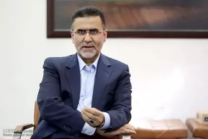 فرهاد فخرالدینی &laquo;هفت اقلیم&raquo; را می&zwnj;سازد