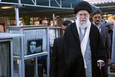 یکسان‌سازی قبور شهدا کار غلطی است؛ لزومی ندارد ما این (علامت‌ها) را صاف کنیم/زیبایی‎هرجا به‎حَسَب خودش است