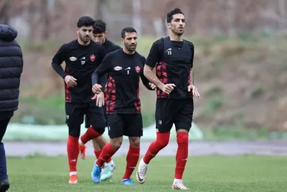 تمرین پرسپولیس زیر بارش باران بهاری تهران