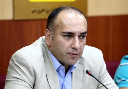رییس فدراسیون شنا در انتخابات کمیته ملی المپیک ثبت نام کرد