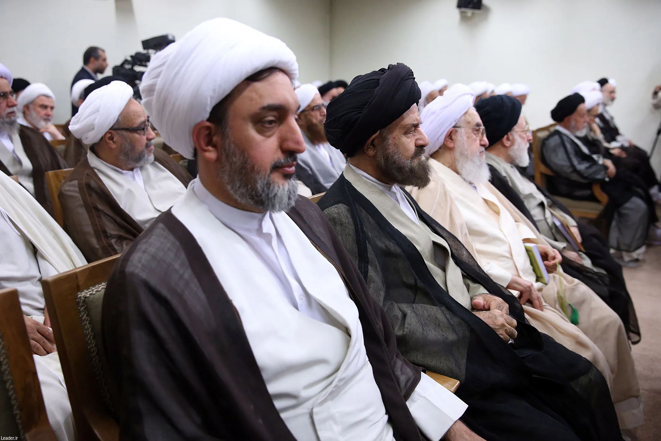 امام خامنه ای