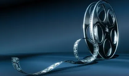 از اکران فیلم در مسجد تا اقامه نماز در سینما