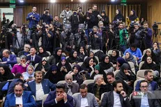 انعکاس مطالبات مردم از مهم‌ترین رسالت‌های خبرنگاران است