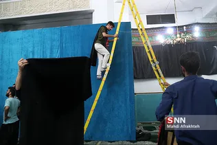 سیاه پوش کردن مسجد دانشگاه شریف