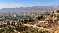 فرماندار شیراز: رشد حاشیه‌نشینی و ساخت‌وساز غیرمجاز به زیرساخت‌های شهر فشار وارد کرده است
