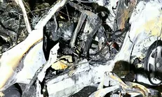 پژو ۲۰۷ در اتوبان همت آتش گرفت/ دو نفر در آتش سوختند