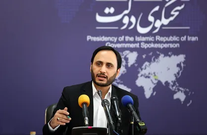 سخنگوی دولت: دلیلی برای حضوری نشدن کلاس&zwnj;های دانشگاه&zwnj;ها و مدارس وجود نداشت / دستور &laquo;آموزشی&raquo; رئیس جمهور به سازمان برنامه + فیلم