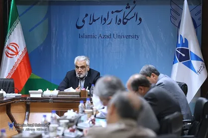 توسعه شرکت&zwnj;های دانش بنیان اعضای هیات علمی برنامه اصلی دانشگاه آزاد در ۱۴۰۰ است