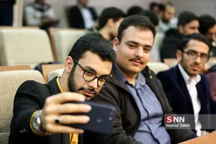 در حاشیه مراسم افتتاحیه نخستین جشنواره و نمایشگاه انرژی و مواد