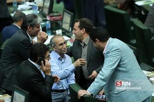 جلسه علنی مجلس با حضور ظریف وزیر امور خارجه