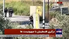 لحظه تیراندازی نظامیان صهیونیست به سمت فلسطینیان در ورودی شهر البیره