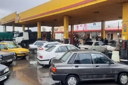 پنج جایگاه عرضه آزاد بنزین در مشهد شبانه&zwnj;روزی می&zwnj;شود
