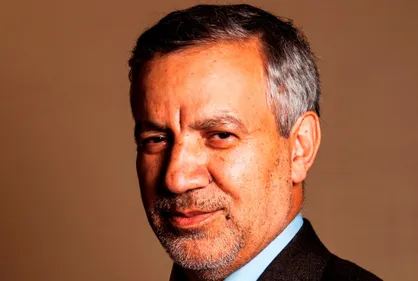واکنش مهاجرانی به اظهارات اخیر رئیس&zwnj;جمهور جدید آمریکا: حق با همانانى است که فرق ترامپ و بایدن را تفاوت دولنگه کفش عمو سام مى دانند