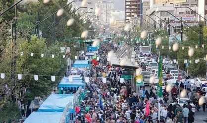 استقرار خودروهای آتش&zwnj;نشانی و پسماند در مسیر مهمانی ۱۰ کیلومتری غدیر