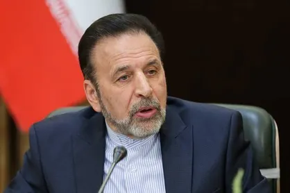 واعظی: پرتاب ماهواره نور برگ زرین دانشمندان حوزه فضایی کشور است