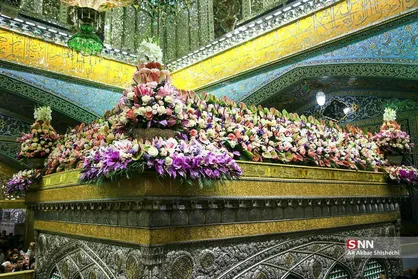 گل آرایی حرم مطهر امیرالمؤمنین (ع) در آستانه میلاد امام زمان (عج) + فیلم
