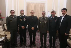 فرمانده ارتش با رئیس مجلس دیدار کرد
